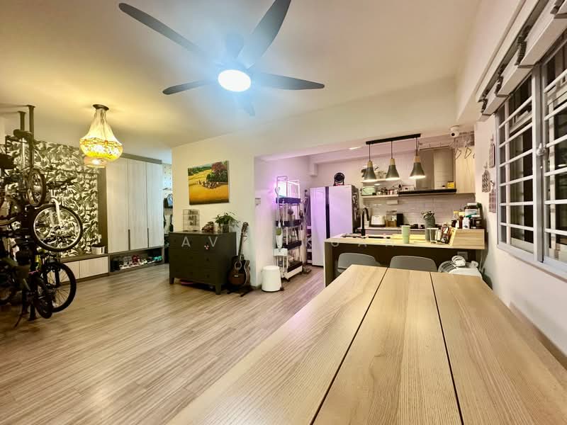 648 Punggol Central, 648 Punggol Central, 3 Bedrooms, 1,184 sqft, HDB Flat For Sale, by Kavin Kuah, 500160849 - Living Room - PropertyGuru.com.sg