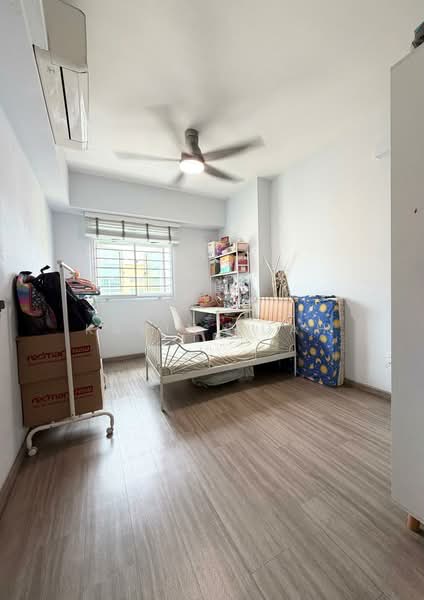 648 Punggol Central, 648 Punggol Central, Hougang / Punggol / Sengkang, 3 Bedrooms, 1,184 sqft, HDB Flat For Sale, by Kavin Kuah, 500160849 - Bedroom - PropertyGuru.com.sg