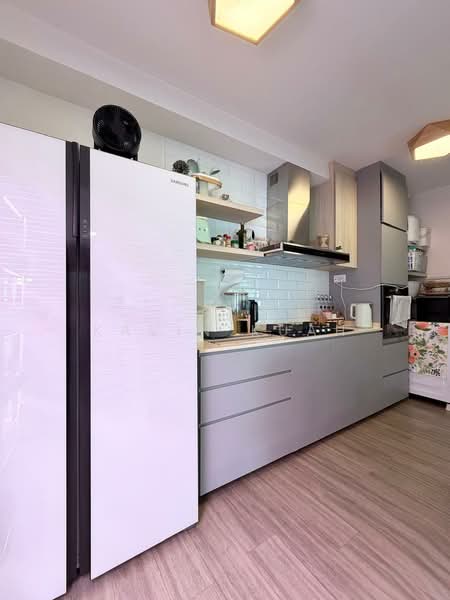 648 Punggol Central, 648 Punggol Central, Hougang / Punggol / Sengkang, 3 Bedrooms, 1,184 sqft, HDB Flat For Sale, by Kavin Kuah, 500160849 - Kitchen - PropertyGuru.com.sg