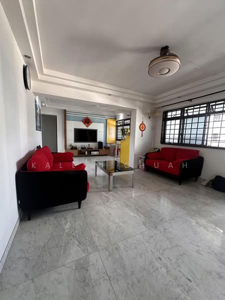 640 Woodlands Ring Road, 640 Woodlands Ring Road, 3 Bedrooms, 1,098 sqft, HDB Flat For Sale, by Kaleen Chuah, 500160850 - Living Room - PropertyGuru.com.sg