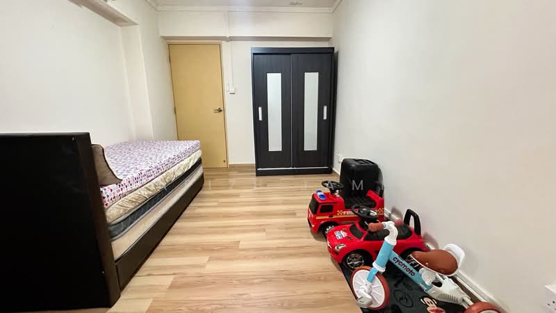 258A Compassvale Road, 258A Compassvale Road, 3 Bedrooms, 1,184 sqft, HDB Flat For Sale, by Hafizh Jamil, 500160854 - Bedroom - PropertyGuru.com.sg
