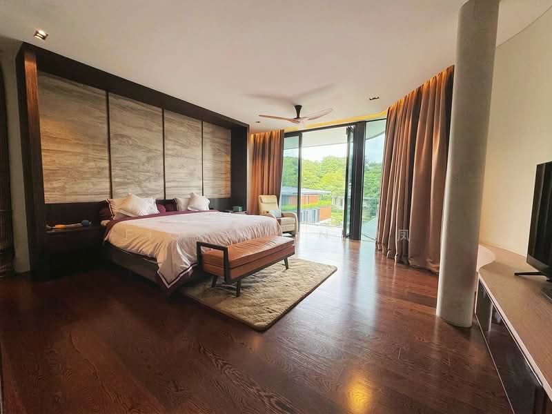 ❤️Price Reduced $1M⭐️Well Renovated⭐️Best Buy⭐️Fiona 国凤 8218☎️5108, Jalan Jambu Ayer, Jalan Jambu Mawar, Jalan Jambu Batu, Stone Avenue, Bee San Avenue, Din Pang Avenue, Hua Guan Avenue, Hua Guan Crescent, Sian Tuan Avenue, 5 Bedrooms, 6,000 sqft, Detached House For Sale, by Fiona Yin 国凤, 500160856 - Bedroom - PropertyGuru.com.sg
