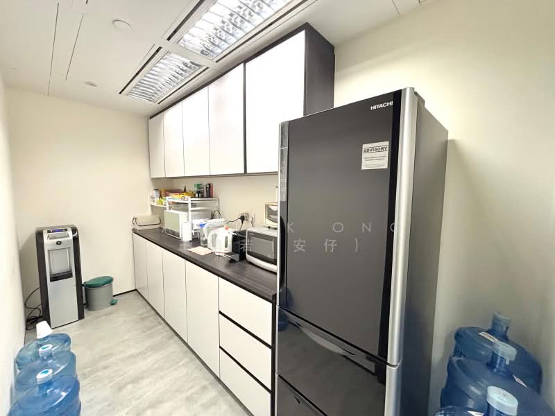 Odeon Towers, 331 North Bridge Rd, 1,709 sqft, Office For Rent, by Patrick Ong 王鹏若(安仔), 500160862 - Kitchen - CommercialGuru.com.sg