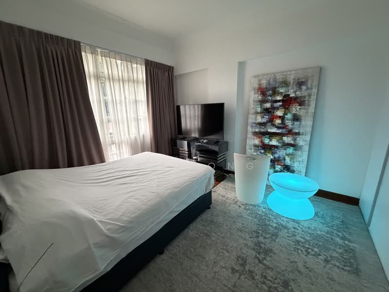 Pinetree Condo, 28 Balmoral park, 3 Bedrooms, 1,173 sqft, Condominium For Sale, by Axel Ong, 500160873 - Bedroom - PropertyGuru.com.sg