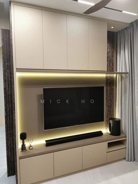 Riverfront Residences, 51 Hougang Avenue 7, 2 Bedrooms, 614 sqft, Condominium For Rent, by Mick Ho, 500160875 - Living Room - PropertyGuru.com.sg