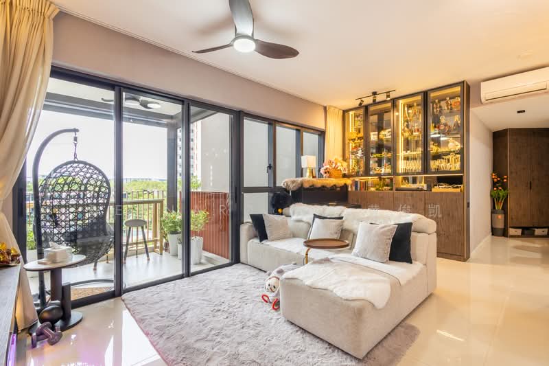 Riverfront Residences, 45 Hougang Avenue 7, 4 Bedrooms, 1,410 sqft, Condominium For Sale, by Bernard Ng 黄俊凯, 500160879 - Living Room - PropertyGuru.com.sg