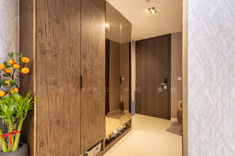 Riverfront Residences, 45 Hougang Avenue 7, 4 Bedrooms, 1,410 sqft, Condominium For Sale, by Bernard Ng 黄俊凯, 500160879 - Entrance - PropertyGuru.com.sg
