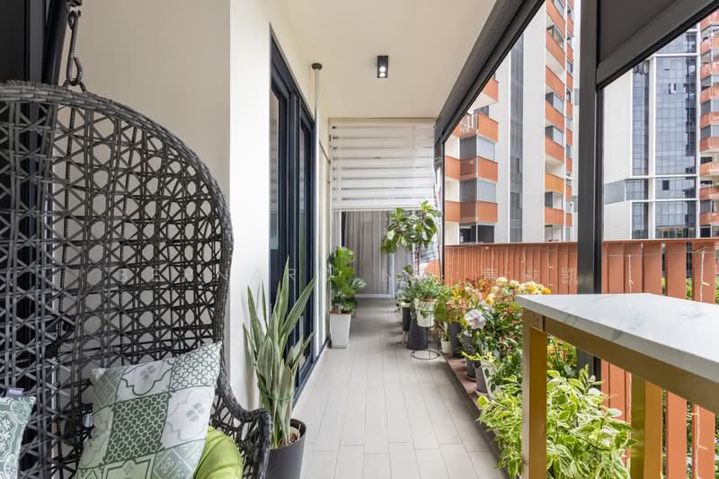 Riverfront Residences, 45 Hougang Avenue 7, 4 Bedrooms, 1,410 sqft, Condominium For Sale, by Bernard Ng 黄俊凯, 500160879 - Balcony - PropertyGuru.com.sg