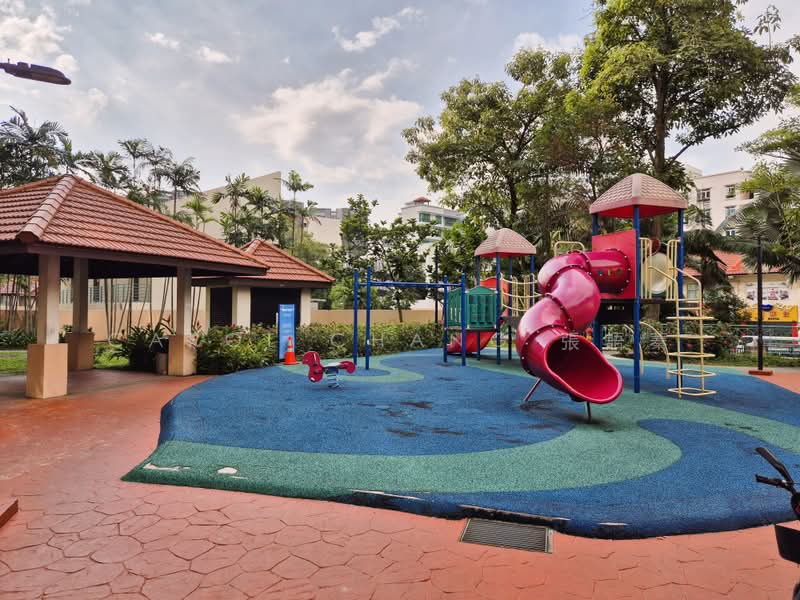 Simsville, 2 Geylang East Avenue 2, 2 Bedrooms, 980 sqft, Condominium For Rent, by Carol Chang 張語蓁, 500160891 - Exterior - PropertyGuru.com.sg