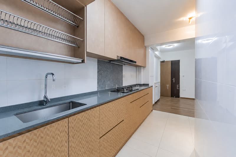 415A Northshore Drive, 415A Northshore Drive, 3 Bedrooms, 1,022 sqft, HDB Flat For Sale, by Florence Ho, 500160904 - Kitchen - PropertyGuru.com.sg