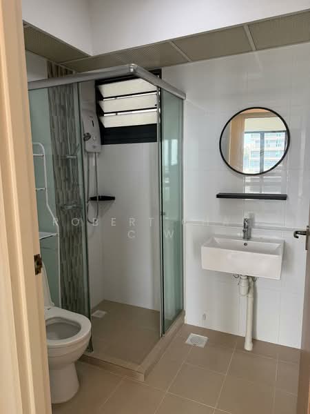 96 Dawson Road, 96 Dawson Road, 3 Bedrooms, 893 sqft, HDB Flat For Rent, by Robert Chan C W, 500160928 - Bathroom - PropertyGuru.com.sg
