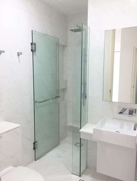 Holland Residences, 1 Taman Warna, 3 Bedrooms, 1,450 sqft, Condominium For Rent, by Max Foo, 500160937 - Bathroom - PropertyGuru.com.sg