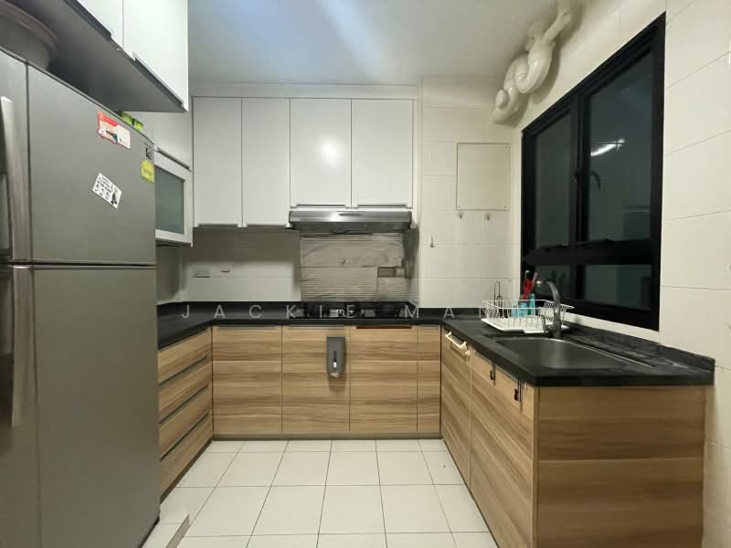 2A Sri Geylang Serai, 2A Geylang Serai, 3 Bedrooms, 1,001 sqft, HDB Flat For Sale, by Jackie Mang, 500160938 - Kitchen - PropertyGuru.com.sg