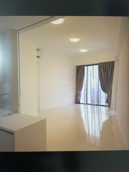 d'Leedon (Former Farrer Court), 13 Leedon Heights, 3 Bedrooms, 1,485 sqft, Condominium For Rent, by Suzanna Surya, 500160939 - Living Room - PropertyGuru.com.sg
