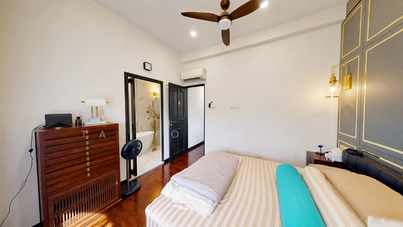 Upper Thomson Road / Nemesu /Jacaranda / Seraya / Sembawang Hills Drive, , 5 Bedrooms, 2,900 sqft, Terraced House For Sale, by Tan Yong Zhun, 500160946 - Bedroom - PropertyGuru.com.sg