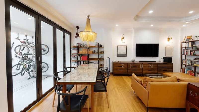 Upper Thomson Road / Nemesu /Jacaranda / Seraya / Sembawang Hills Drive, , 5 Bedrooms, 2,900 sqft, Terraced House For Sale, by Tan Yong Zhun, 500160946 - Living Room - PropertyGuru.com.sg