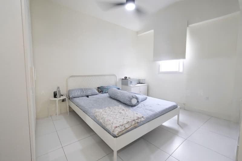 452A Sengkang West Way, 452A Sengkang West Way, 3 Bedrooms, 990 sqft, HDB Flat For Sale, by Lam Wei Shun 林渭舜, 500160952 - Bedroom - PropertyGuru.com.sg