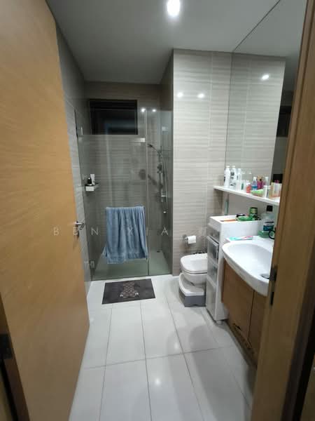 The Skywoods, 7 Dairy Farm Heights, 3 Bedrooms, 915 sqft, Condominium For Rent, by Ben XIA 夏天鹏, 500160965 - Bathroom - PropertyGuru.com.sg
