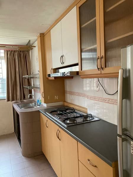 1 Haig Road, 1 Haig Road, 2 Bedrooms, 635 sqft, HDB Flat For Rent, by JATIN WALIA, 500160968 - Kitchen - PropertyGuru.com.sg