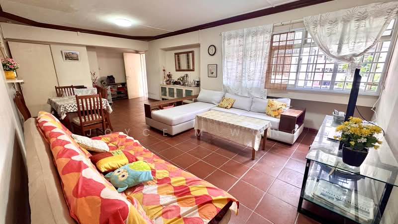 754 Pasir Ris Street 71, 754 Pasir Ris Street 71, 3 Bedrooms, 1,119 sqft, HDB Flat For Rent, by Joyce M Wong, 500160970 - Living Room - PropertyGuru.com.sg
