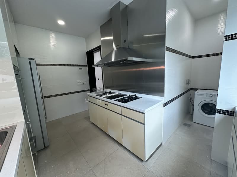 The Vision, 61 West Coast Crescent, 4 Bedrooms, 4,941 sqft, Cluster House For Rent, by MH Goh, 500160973 - Kitchen - PropertyGuru.com.sg