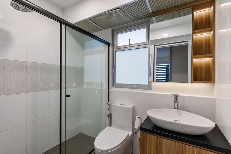26A Saint George's Lane, 26A Saint George's Lane, 3 Bedrooms, 990 sqft, HDB Flat For Sale, by Don Png, 500160980 - Bathroom - PropertyGuru.com.sg