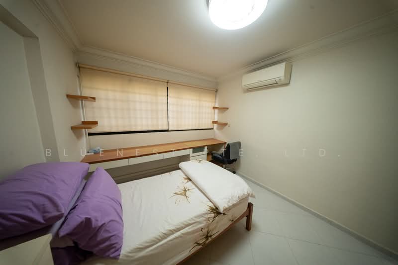 539 Ang Mo Kio Avenue 10, 539 Ang Mo Kio Avenue 10, 3 Bedrooms, 1,270 sqft, HDB Flat For Sale, by KENNETH CHUA, 500160988 - Bedroom - PropertyGuru.com.sg