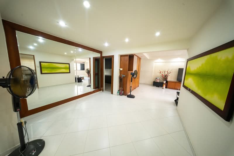 539 Ang Mo Kio Avenue 10, 539 Ang Mo Kio Avenue 10, 3 Bedrooms, 1,270 sqft, HDB Flat For Sale, by KENNETH CHUA, 500160988 - Living Room - PropertyGuru.com.sg