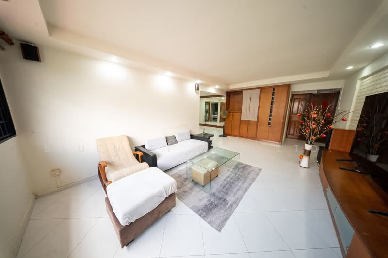 539 Ang Mo Kio Avenue 10, 539 Ang Mo Kio Avenue 10, 3 Bedrooms, 1,270 sqft, HDB Flat For Sale, by KENNETH CHUA, 500160988 - Living Room - PropertyGuru.com.sg