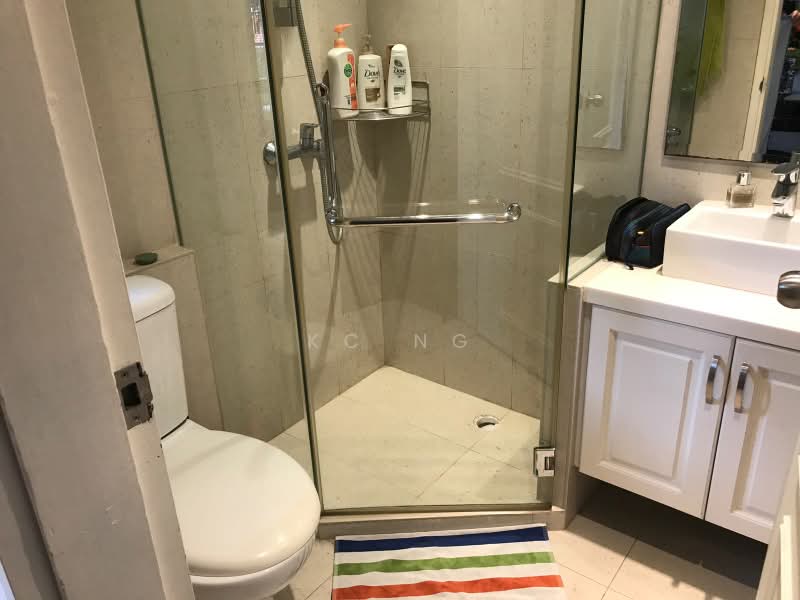 Villa Delle Rose, Taman Nakhoda, 4 Bedrooms, 3,337 sqft, Condominium For Sale, by KC Ng, 500160994 - Bathroom - PropertyGuru.com.sg