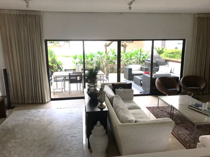 Villa Delle Rose, Taman Nakhoda, 4 Bedrooms, 3,337 sqft, Condominium For Sale, by KC Ng, 500160994 - Living Room - PropertyGuru.com.sg