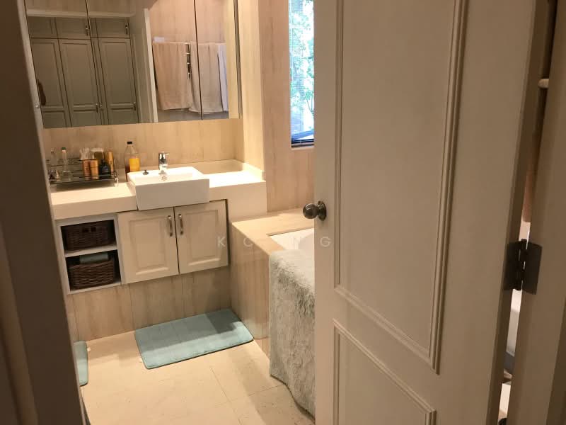 Villa Delle Rose, Taman Nakhoda, 4 Bedrooms, 3,337 sqft, Condominium For Sale, by KC Ng, 500160994 - Bathroom - PropertyGuru.com.sg