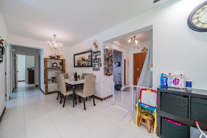 614A Edgefield Plains, 614A Edgefield Plains, 3 Bedrooms, 1,033 sqft, HDB Flat For Sale, by Donny Lee, 500160995 - Dining Room - PropertyGuru.com.sg
