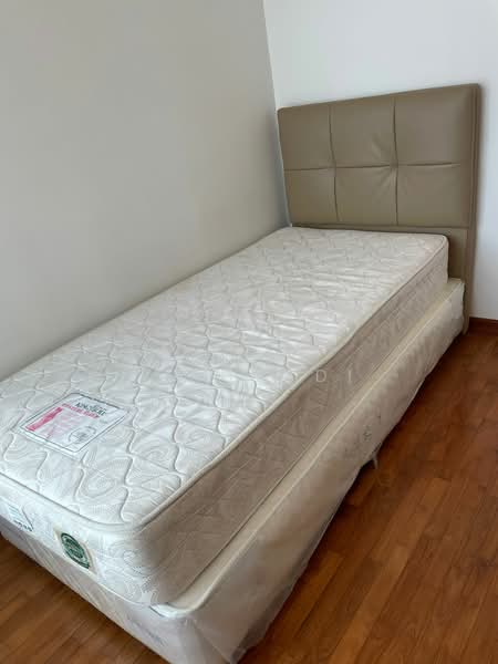 The Metropolitan Condominium, 8 Alexandra View, 3 Bedrooms, 1,399 sqft, Condominium For Rent, by Airin Tjahyadi, 500160999 - Bedroom - PropertyGuru.com.sg