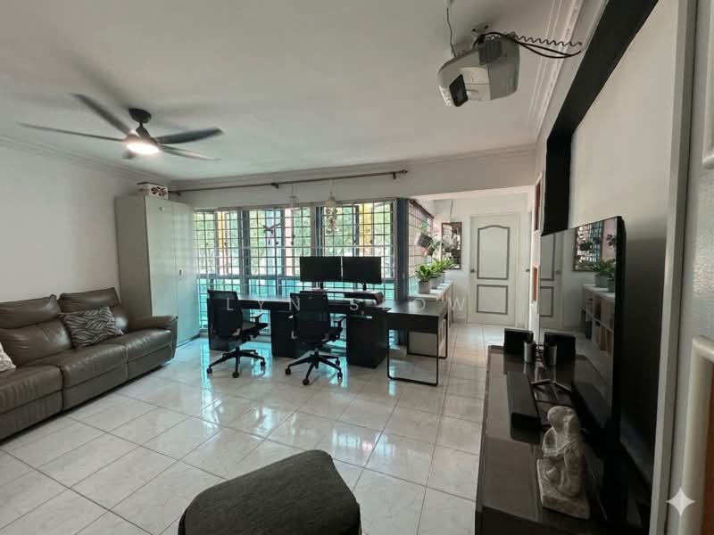 468B Admiralty Drive, 468B Admiralty Drive, 4 Bedrooms, 1,270 sqft, HDB Flat For Sale, by Lyn Seow, 500161000 - Living Room - PropertyGuru.com.sg