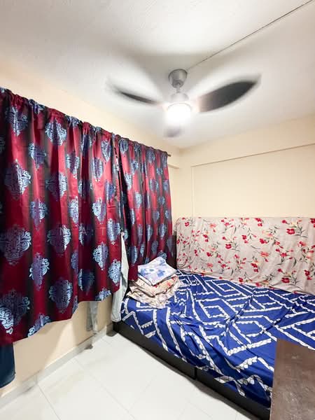 289 Yishun Avenue 6, 289 Yishun Avenue 6, 3 Bedrooms, 1,313 sqft, HDB Flat For Sale, by Natalie Lim, 500161009 - Bedroom - PropertyGuru.com.sg