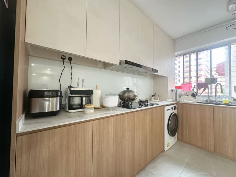 438 Choa Chu Kang Avenue 4, 438 Choa Chu Kang Avenue 4, 4 Bedrooms, 1,431 sqft, HDB Flat For Rent, by Justin Chong, 500161010 - Kitchen - PropertyGuru.com.sg