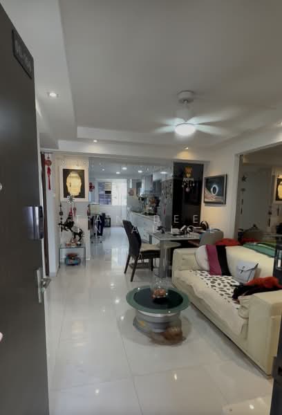 65 Marine Drive, 65 Marine Drive, 3 Bedrooms, 699 sqft, HDB Flat For Sale, by Tan Bee Tin Alice, 500161013 - Living Room - PropertyGuru.com.sg