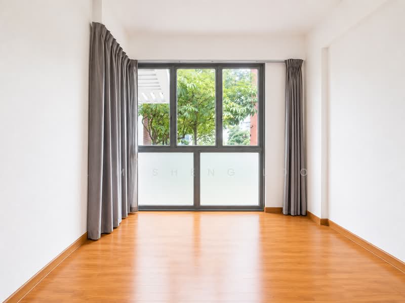 Woodhaven, 71 Woodgrove Avenue, 2 Bedrooms, 850 sqft, Condominium For Sale, by Lim Sheng Loo, 500161025 - Interior - PropertyGuru.com.sg