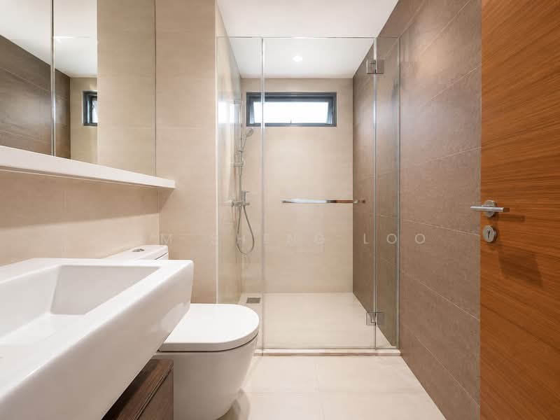 Woodhaven, 71 Woodgrove Avenue, 2 Bedrooms, 850 sqft, Condominium For Sale, by Lim Sheng Loo, 500161025 - Bathroom - PropertyGuru.com.sg