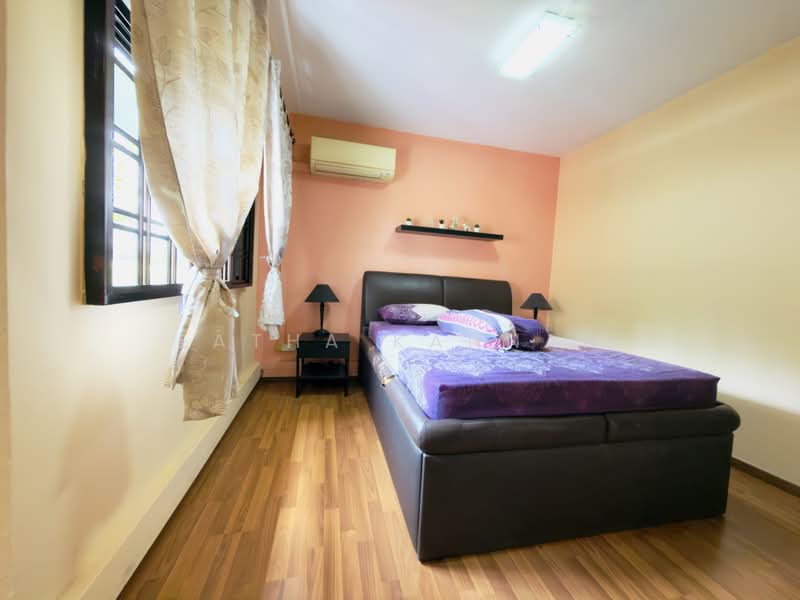 309 Canberra Road, 309 Canberra Road, 4 Bedrooms, 1,517 sqft, HDB Flat For Sale, by Latha Kannan, 500161032 - Bedroom - PropertyGuru.com.sg