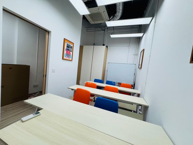 Stars of Kovan, 988 Upper Serangoon, 200 sqft, Mall Shop For Rent, by Vera Loh, 500161047 - Study - CommercialGuru.com.sg