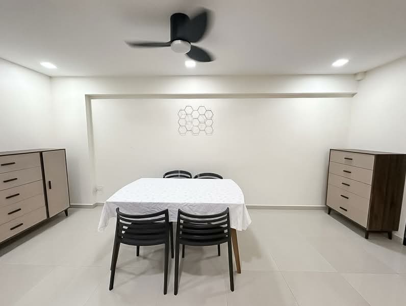 673C Jurong West Street 65, 673C Jurong West Street 65, 3 Bedrooms, 1,194 sqft, HDB Flat For Sale, by Algin Tan, 500161056 - Dining Room - PropertyGuru.com.sg