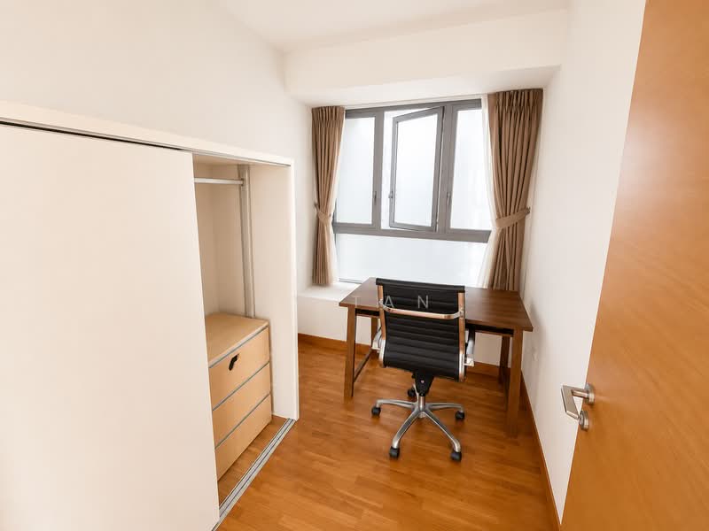 Centro Residences, 59 Ang Mo Kio Avenue 8, 4 Bedrooms, 1,281 sqft, Condominium For Sale, by CY TAN, 500161058 - Study - PropertyGuru.com.sg