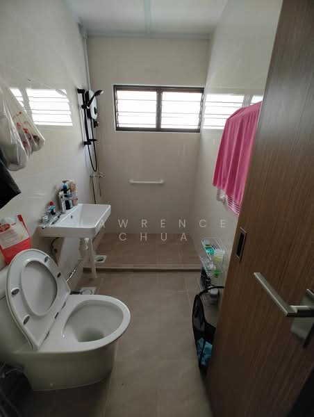 701 Woodlands Drive 40, 701 Woodlands Drive 40, Room Rental, 65 sqft, HDB Flat For Rent, by Lawrence Chua, 500161065 - Bathroom - PropertyGuru.com.sg