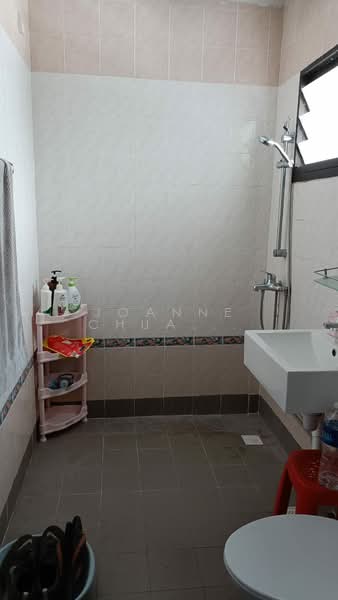 653B Jurong West Street 61, 653B Jurong West Street 61, Room Rental, 200 sqft, HDB Flat For Rent, by Joanne Chua 蔡蕙励, 500161071 - Bathroom - PropertyGuru.com.sg