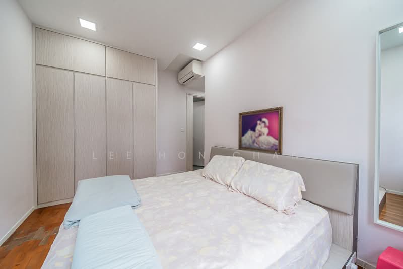 The Amore, 55A Edgedale Plains, 5 Bedrooms, 1,475 sqft, Executive Condominium For Sale, by Lee Hon Chan, 500161073 - Bedroom - PropertyGuru.com.sg