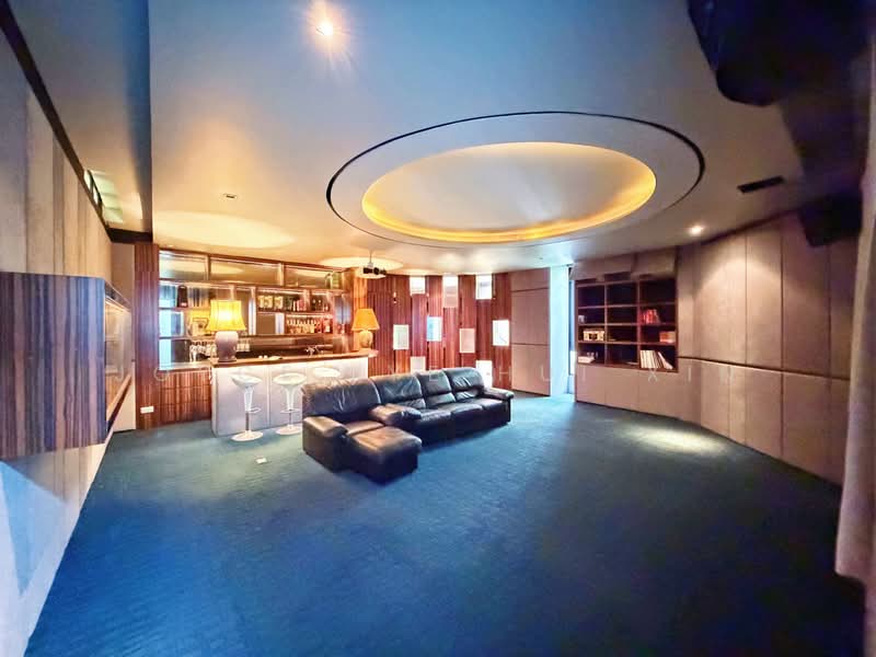 District 11 Good Class Bungalow, Chancery Lane, 10+ Bedrooms, 15,000 sqft, Good Class Bungalow For Sale, by Joyce Lye Hui Xin, 500161082 - Living Room - PropertyGuru.com.sg