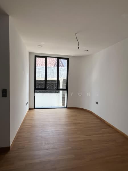 Brand New Rosyth Rd 4 Storey Semi-Detached with Pool, , 7 Bedrooms, 9,422 sqft, Semi-Detached House For Sale, by Kevin Yong, 500161100 - Ensuite Bedroom - PropertyGuru.com.sg