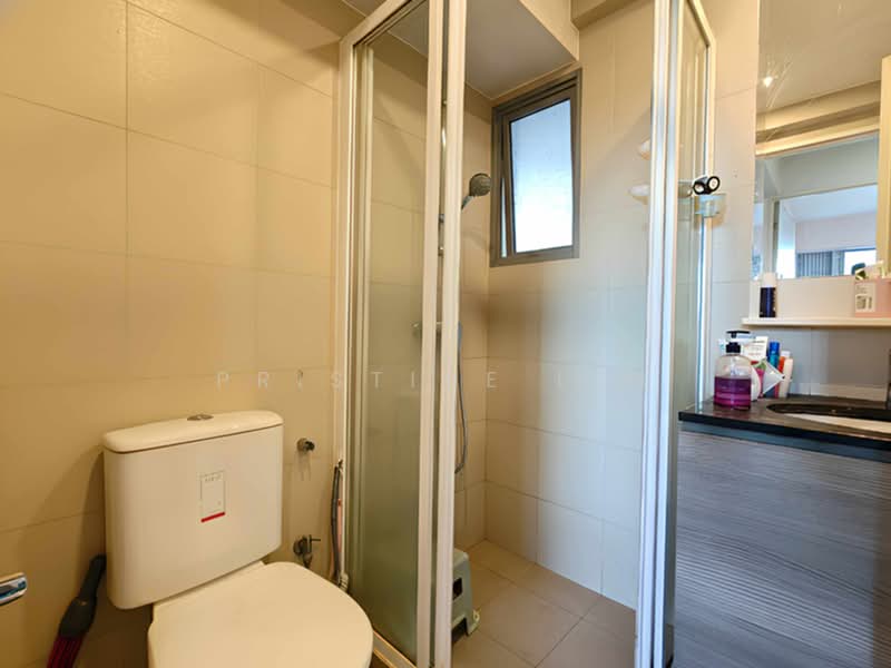 138B Yuan Ching Road, 138B Yuan Ching Road, 2 Bedrooms, 721 sqft, HDB Flat For Sale, by Pristine Lim, 500161101 - Bathroom - PropertyGuru.com.sg